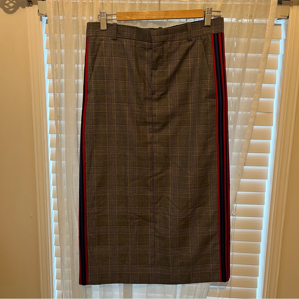Zara plaid pencil skirt. With accents of color on the sides.